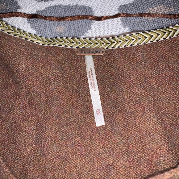 Free People Sweater - Picture 3 of 4